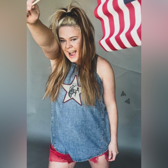 NIP Heartland Top - Picture 1 of 9